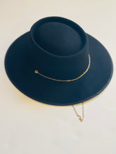 Load image into Gallery viewer, Chain Hat
